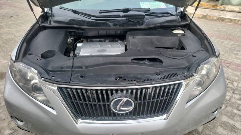 Thumbnail 9 of 2010 Lexus RX